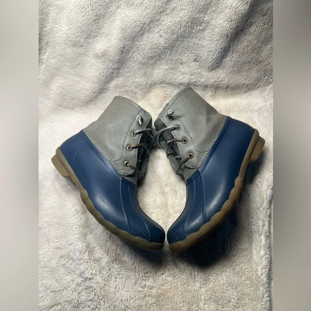 Sperry Womens Boots Size 7.5